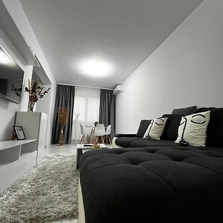 New Residence Apartament Popesti-Leordeni ภายนอก รูปภาพ